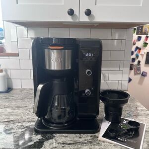 Ninja Black and Silver Coffee Maker